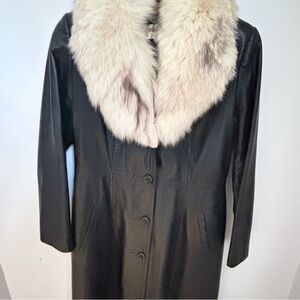 Vintage Black Leather Coat w/ Fur Collar • Made in Canada • Excellent Condition
